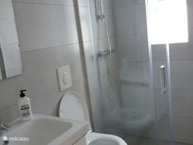 Location de Vacances Espagne, Costa Blanca, La Nucia, villa - Villa La Palmera 2ème salle de bain