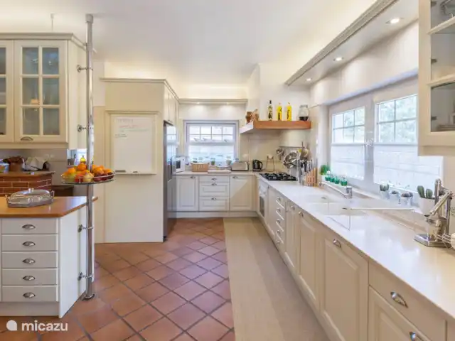 Villa Charneca en Portugal, Costa de Lisboa, Charneca da Caparica - villa cocina