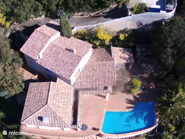 Villa D’Amico avec vue magnifique sur la mer | France, Côte d'Azur, Les Issambres - villa Vue de dessus de la villa