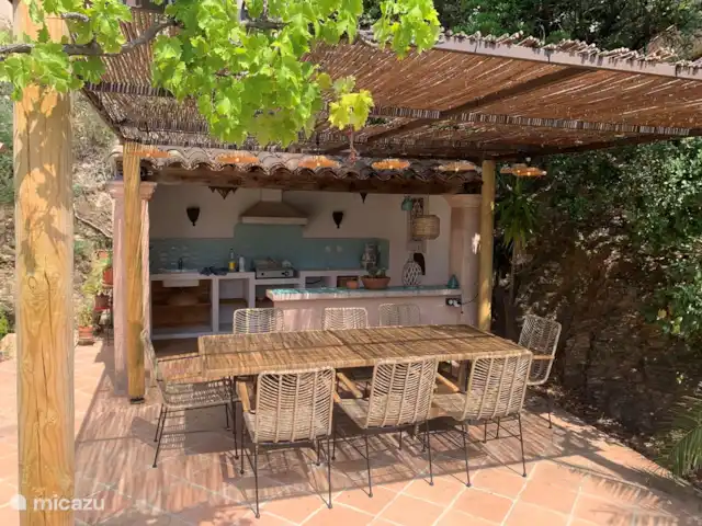Villa D’Amico avec vue magnifique sur la mer | France, Côte d'Azur, Les Issambres - villa Cuisine extérieure avec grill et four à pizza