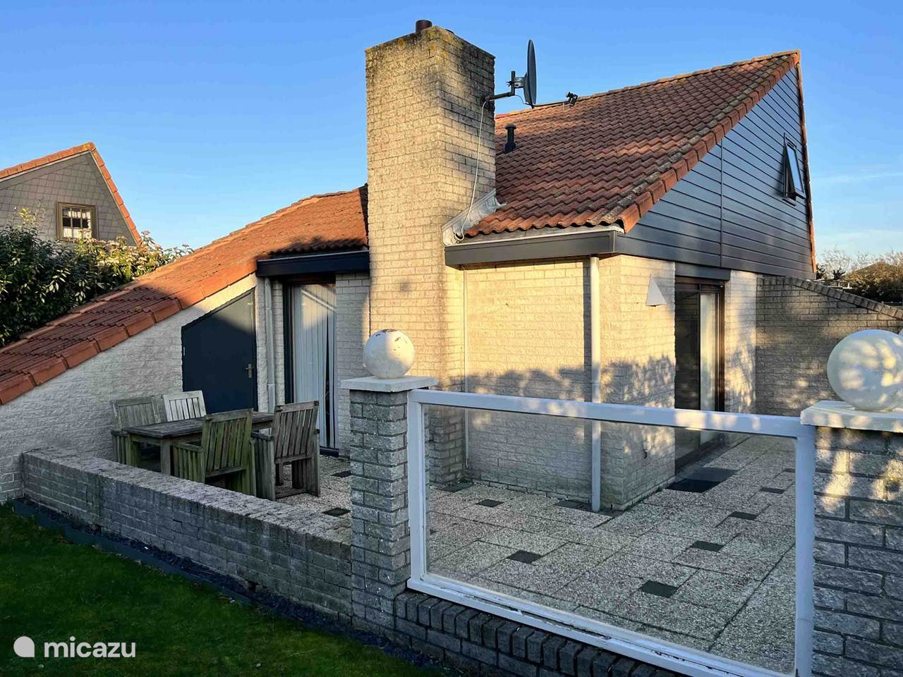 Bungalow Huren In Julianadorp Aan Zee, Noord-Holland? Yperhof 22 | Micazu