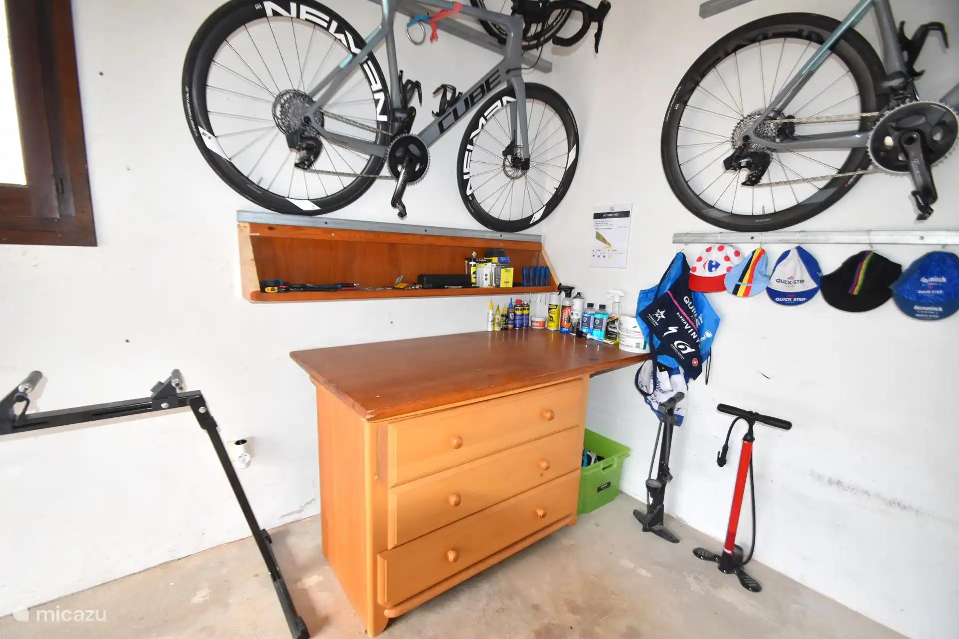 bicycle garage/workshop