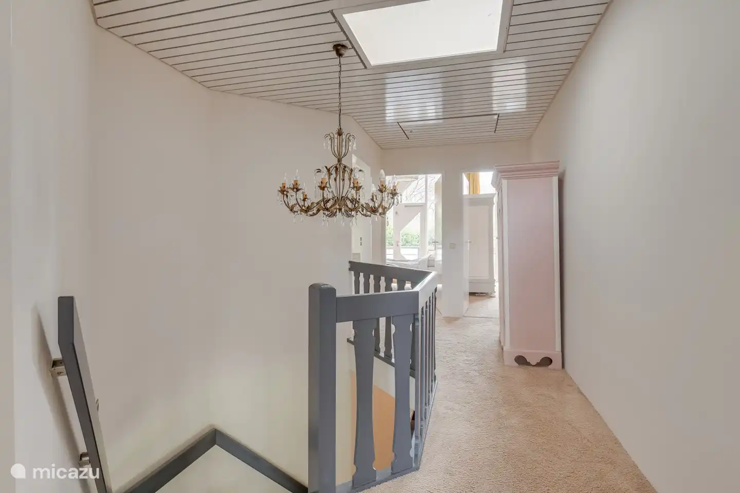 Treppenabsatz im ersten Stock