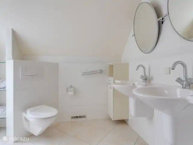 Location de Vacances Pays-Bas, Hollande du Nord, Schoorl, villa - Belle villa individuelle salle de bain indépendante à l'étage