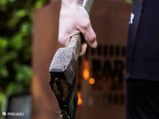 CASA MIRO -jacuzzi -sauna -tinyhouse en Países Bajos, Güeldres, Nijkerk - casa vacacional Es genial sentarse en nuestro Bad Boys Grill.