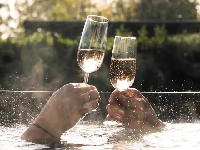 CASA MIRO -jacuzzi -sauna -tinyhouse en Países Bajos, Güeldres, Nijkerk - casa vacacional ¡Disfrutar!