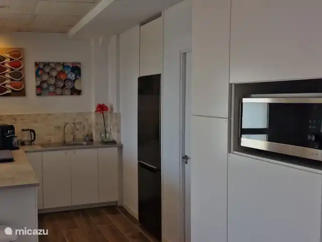 Location de Vacances Espagne, Barcelone, Canyelles, appartement - Villa Contenta Canyelles Micro-ondes/four, cuisine.