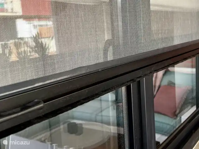 Beach House El Palo La Tierra Sur huren in Spanje, Costa del Sol, Málaga - vakantiehuis De ramen bij de slaapkamers zijn voorzien van muggenhorren.