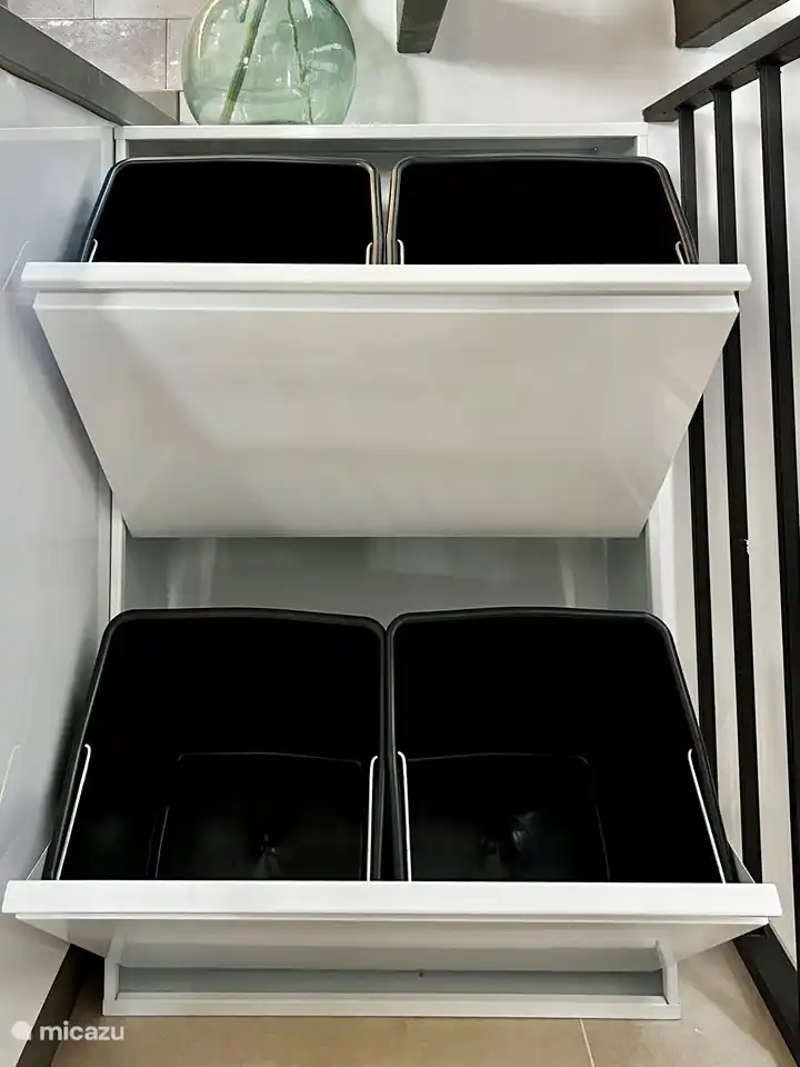 We are also happy to contribute to a better environment with separated waste.