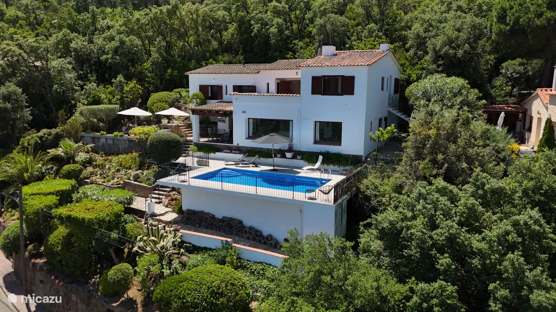 Nuestra villa situada en un oasis de paz