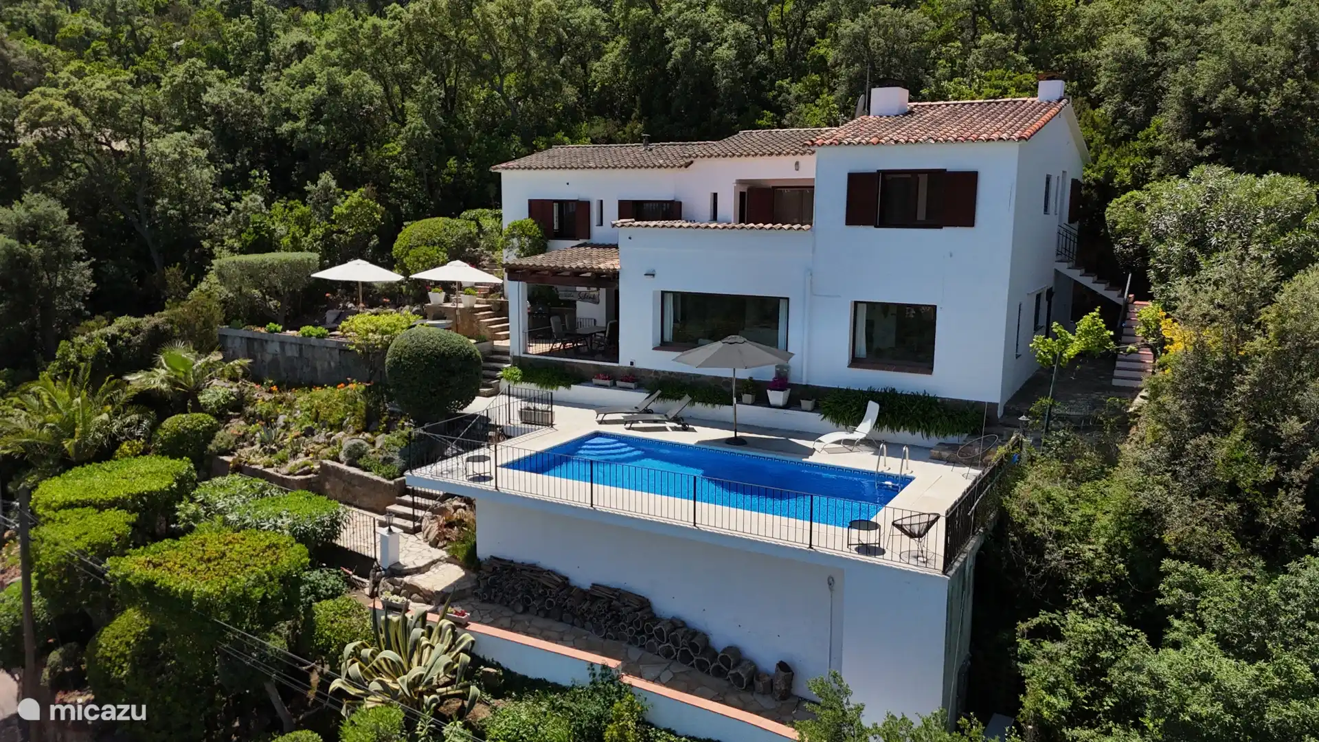 Nuestra villa situada en un oasis de paz