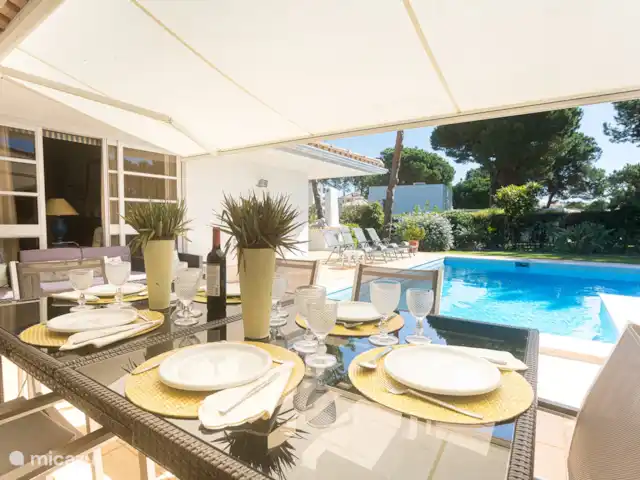 Villa Nuno huren in Portugal, Setúbal, Grandola - villa Eettafel buiten