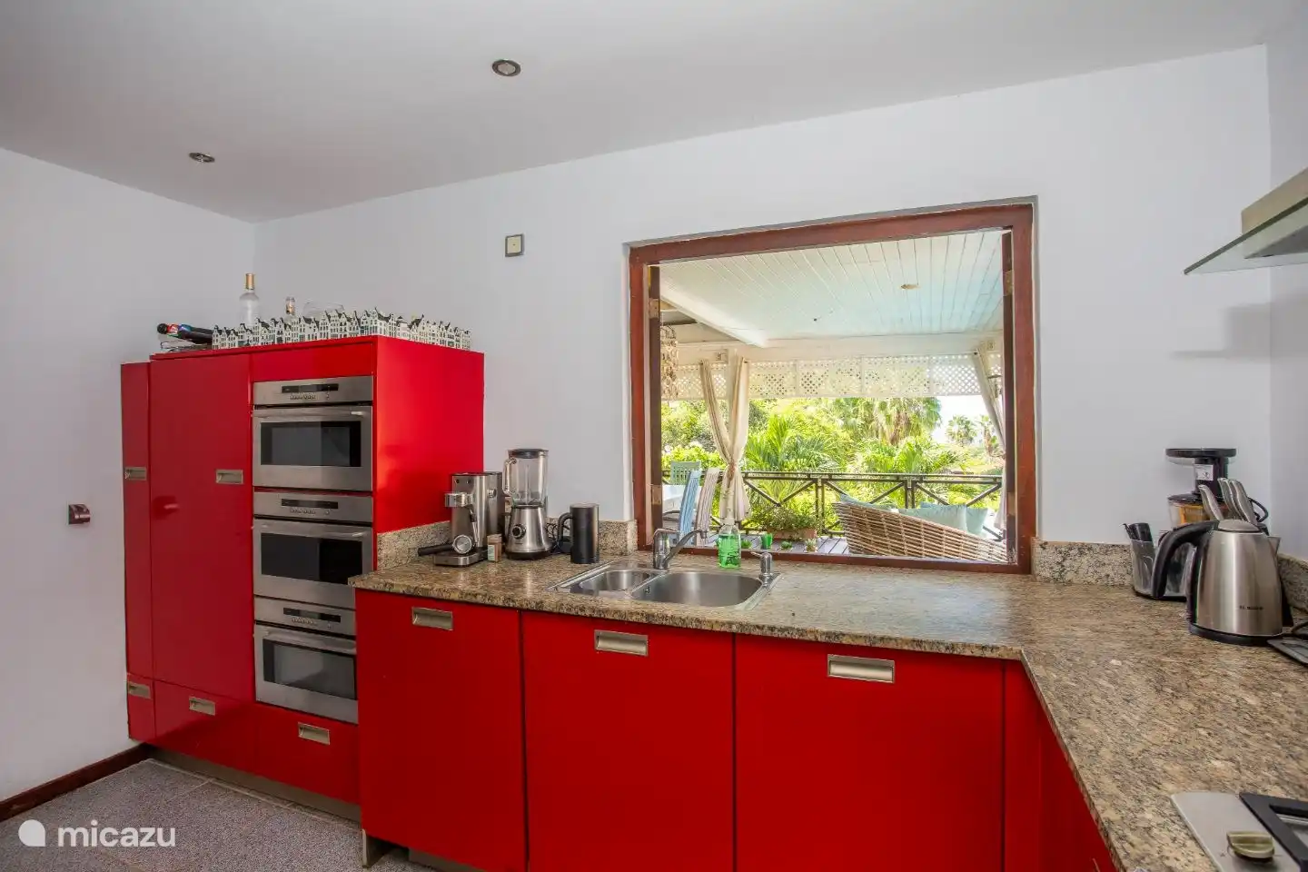 Cocina totalmente equipada