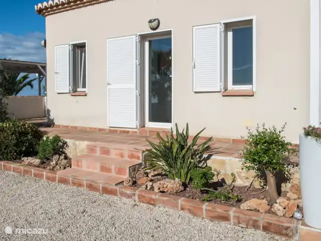 Villa El Pajarero | Espagne, Andalousie, Arenas - appartement Entrée des chambres d'hôtes