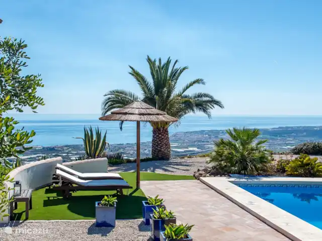 Villa El Pajarero | Espagne, Andalousie, Arenas - appartement terrasse et transats