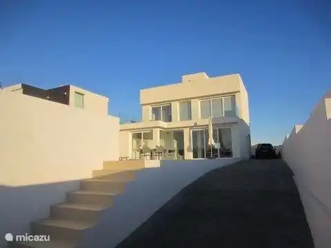 Casa Sophia von der Einfahrt aus