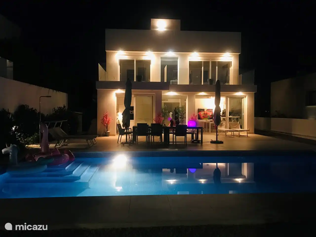 Casa Sophia bei Nacht