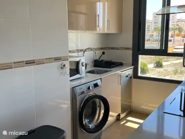 Casa Romina Guardamar | Espagne, Costa Blanca, Guardamar del Segura - appartement Cuisine équipée avec lave-linge et lave-vaisselle