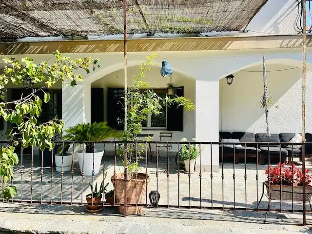 Location de Vacances Italie, Ligurie, Apricale, villa - Casa Bianca Apricale Location de Vacances Italie, Ligurie, Apricale, villa - Casa Bianca Apricale