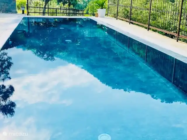 Location de Vacances Italie, Ligurie, Apricale, villa - Casa Bianca Apricale La piscine est chauffée de mi-avril à fin octobre.
