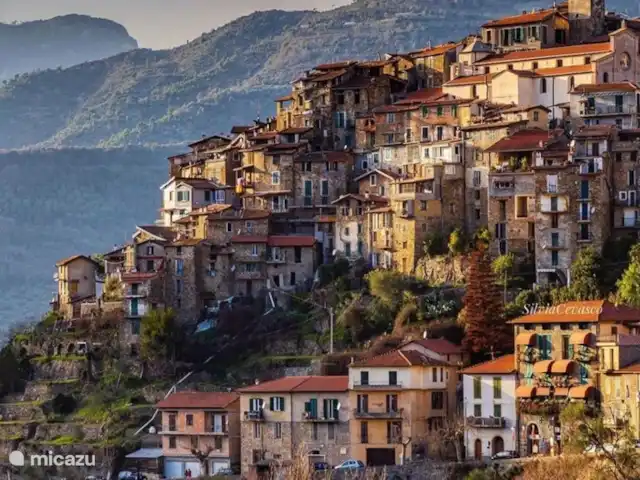Location de Vacances Italie, Ligurie, Apricale, villa - Casa Bianca Apricale Apricale
