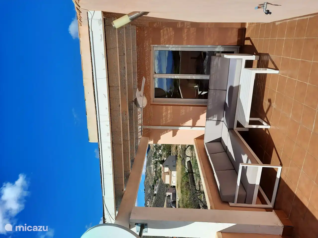 Toit-terrasse avec salon