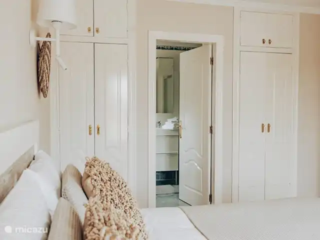 Casa Gorriones Moraira en España, Costa Blanca, Moraira - villa Dormitorio 2 con aire acondicionado y baño privado