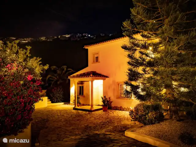 Casa Gorriones Moraira en España, Costa Blanca, Moraira - villa vista de noche