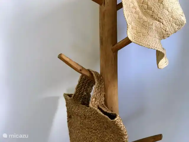 Casa Zita Playa | Espagne, Ibiza, Santa Eulalia - appartement Portemanteau.