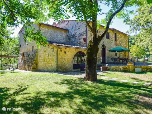 Viaje a la ciudad, Italia, Toscana, Sarteano, villa Casa con piscina privada en el sur de la Toscana