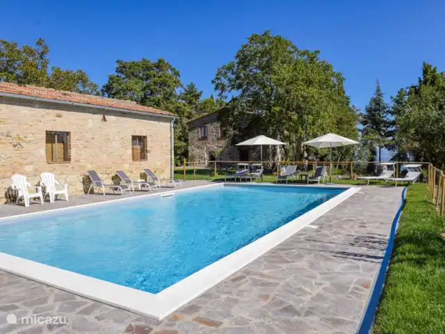 Viaje a la ciudad, Italia, Toscana, Sarteano, villa Casa con piscina privada en el sur de la Toscana