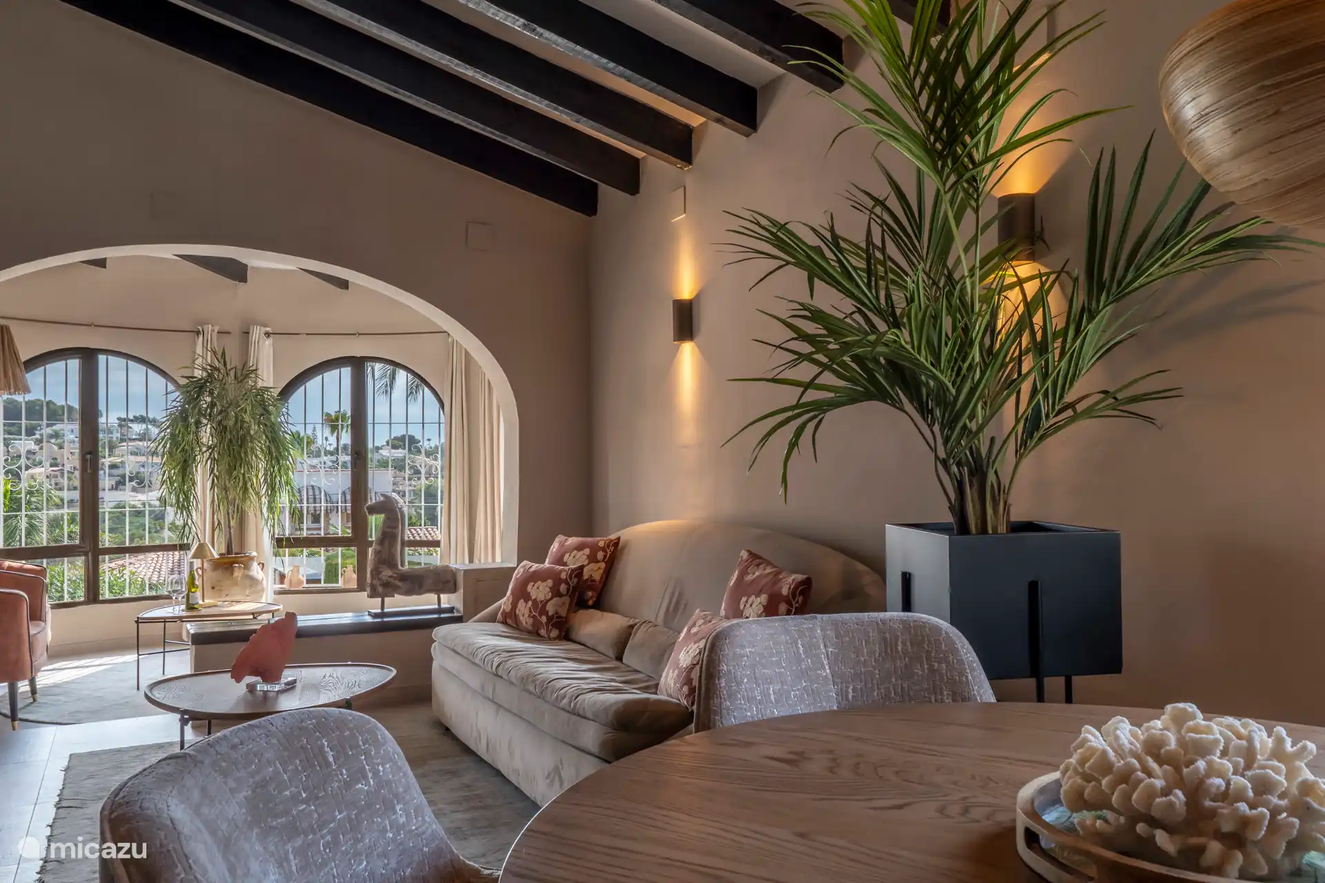 Blick aus dem Essbereich