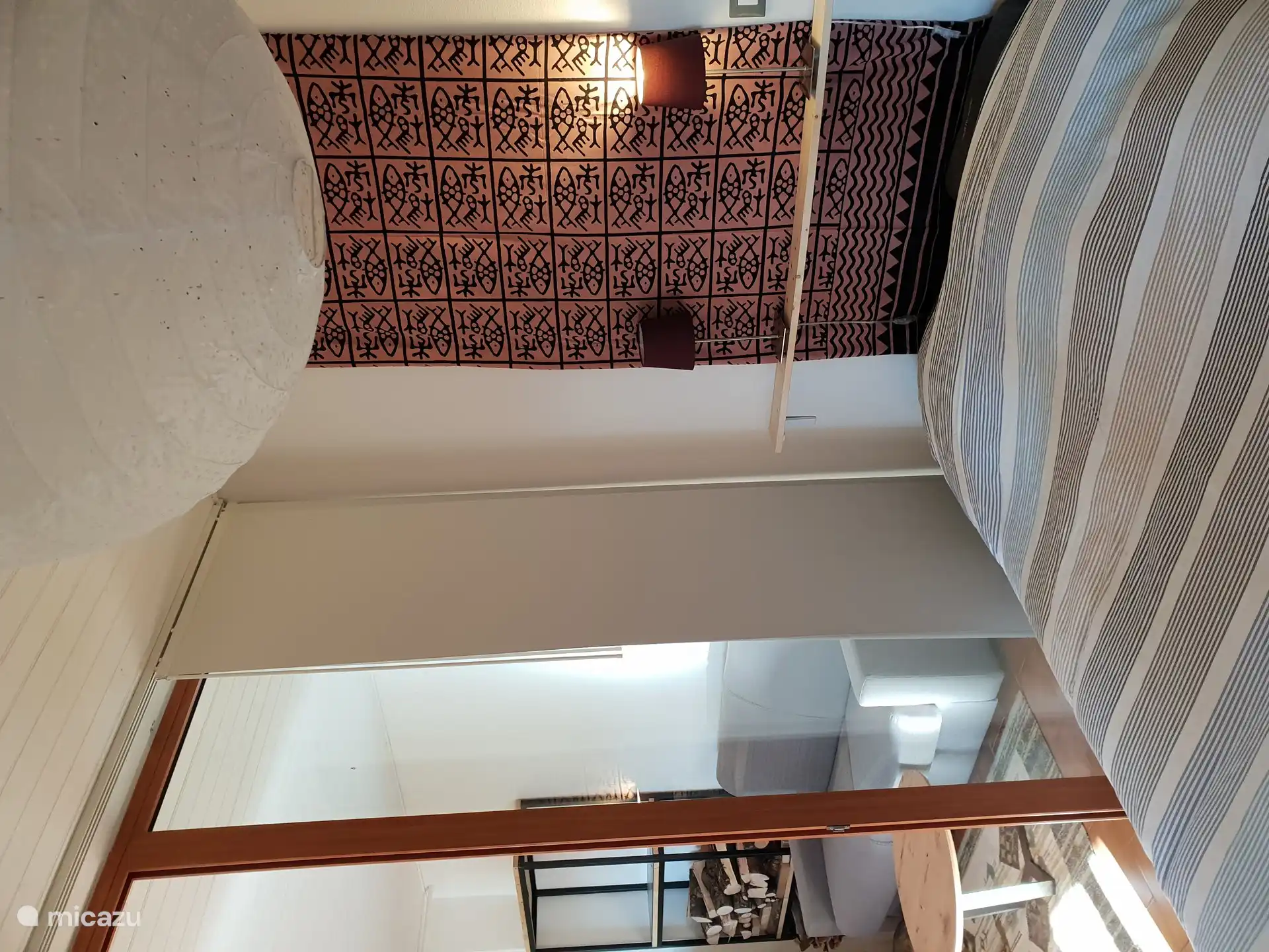 Schlafzimmer Erdgeschossmatratze ('Francese' = 1,40m x 1,90m)