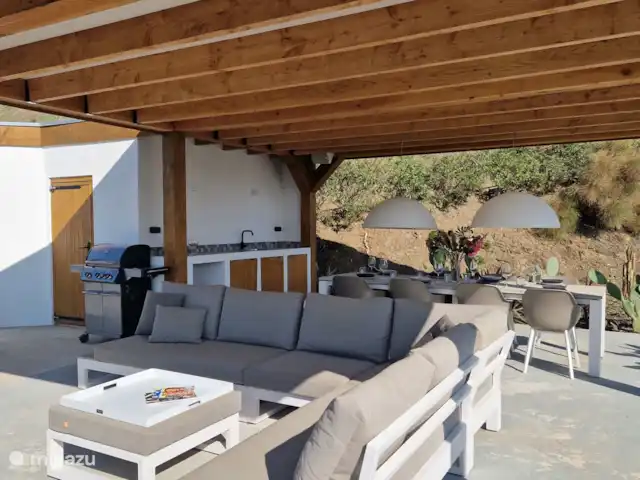 villa en España, Andalucía, Canillas de Aceituno – Casa Cartara Disfrute de la vista desde su salón