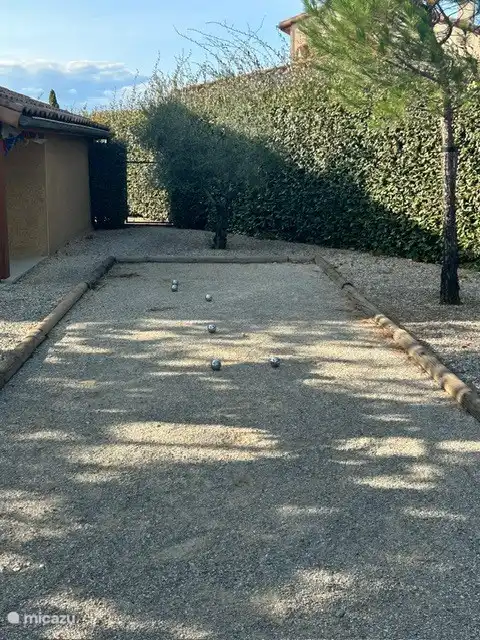 Eigener Jeu de Boules Court