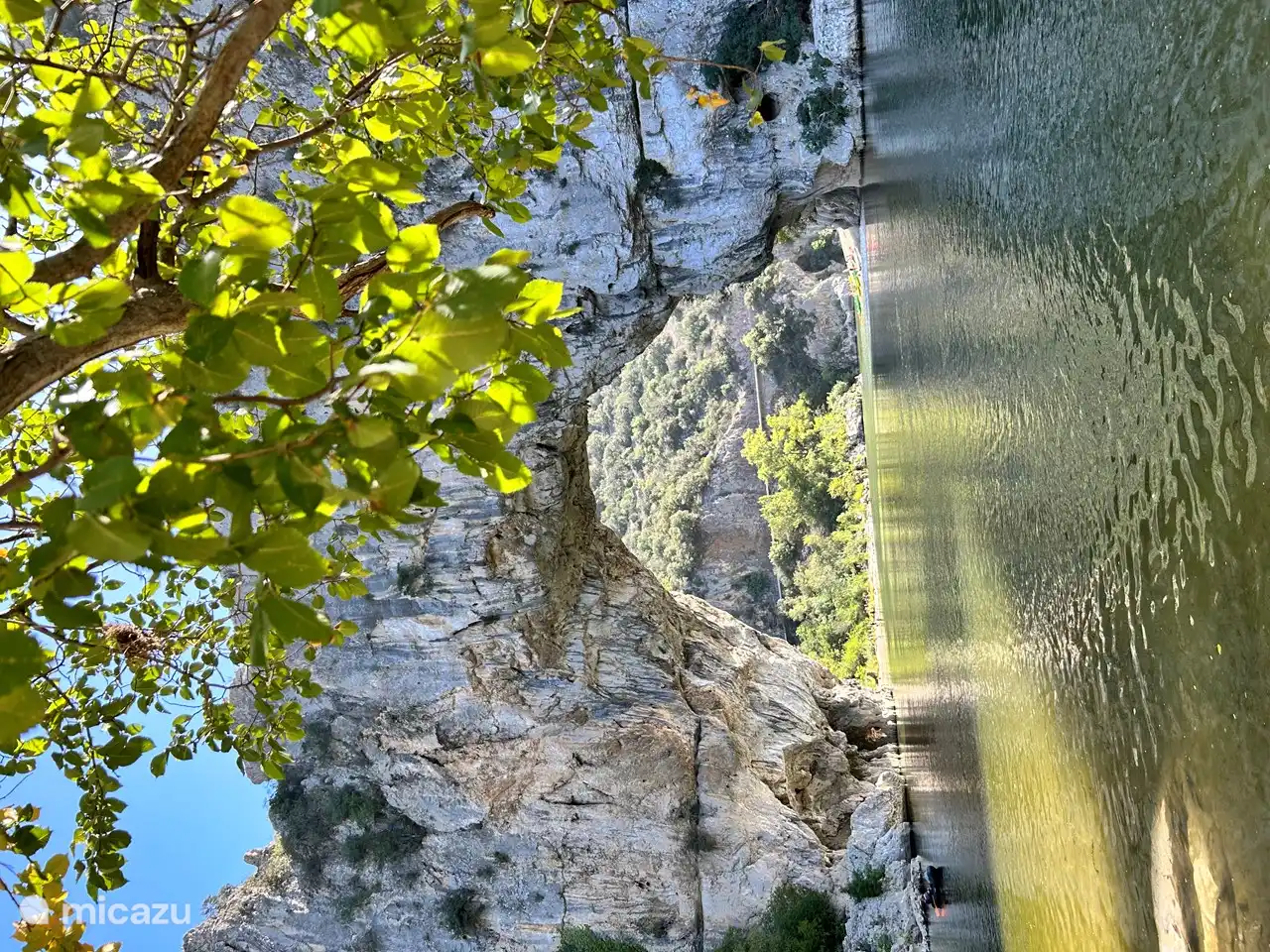 Der Arc mit seinen geselligen Plätzen 