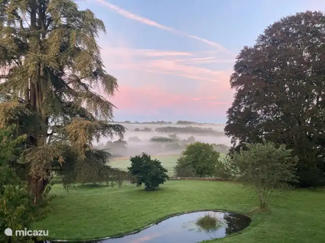 Chateau de Freyssinet - Dulice huren in Frankrijk, Haute-Vienne, Saint-Priest-Ligoure - vakantiehuis Zonsopgang
