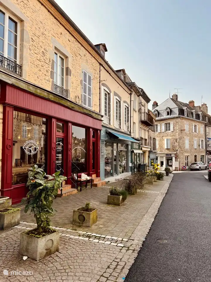 Saint-Yrieix-La-Perche