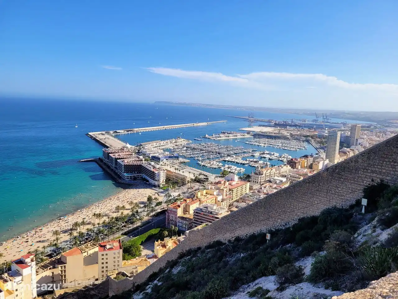 Blick von der Festung in Alicante (castillo de Santa Barbara)
