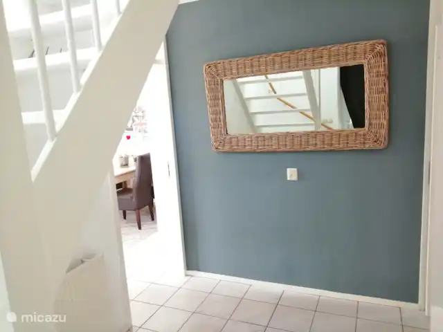 Location de Vacances Pays-Bas, Groningue, Vlagtwedde, maison de vacances - Belle maison deux sous un toit Vous entrez dans la maison par ce hall.