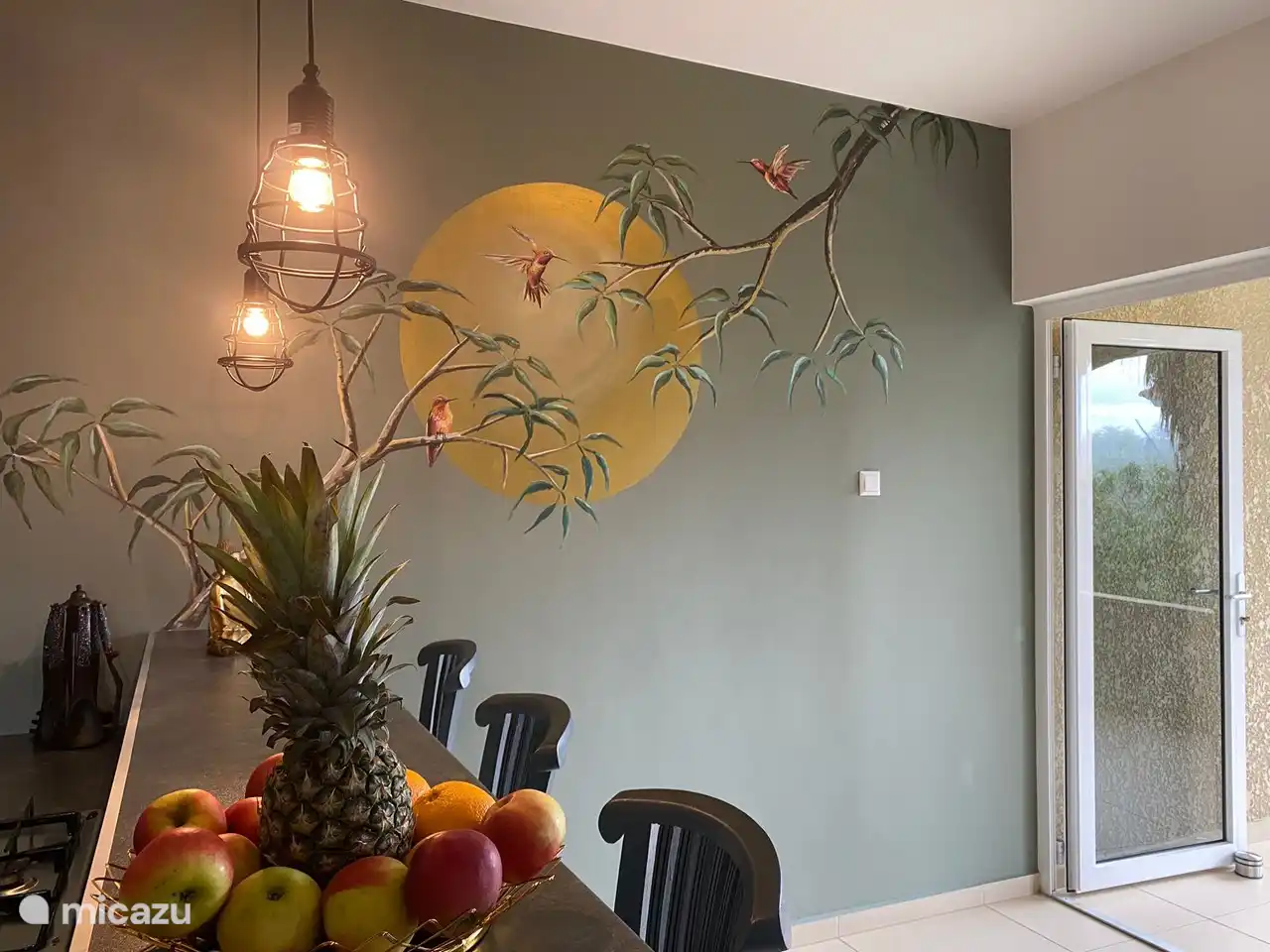 disfruta de este hermoso mural todos los días.