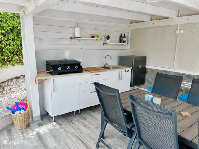 Maison Magnolia | Espagne, Costa Blanca, Ciudad Quesada - villa Cuisine extérieure.