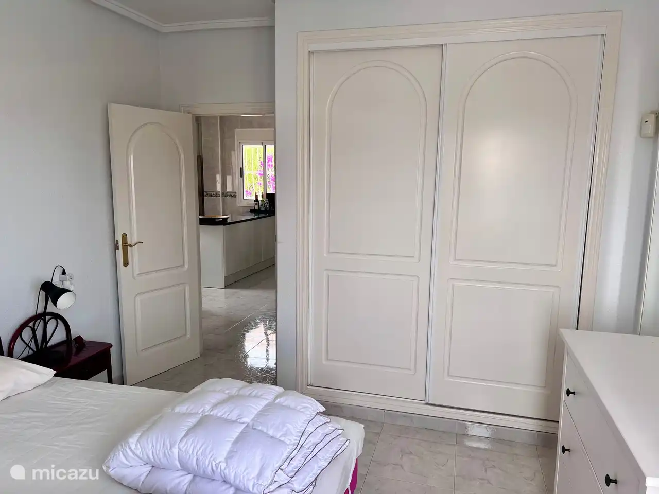 Schlafzimmer (Nr. 1) im Erdgeschoss.