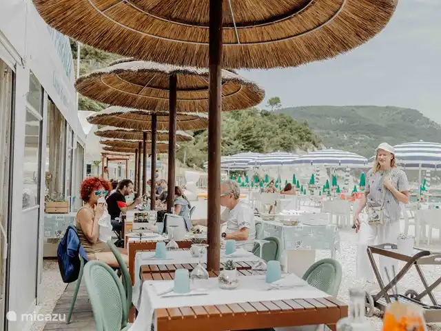 Agritourisme Qui Voglio | Italie, Marche, Monte Roberto - ferme Déjeuner au Sirolo