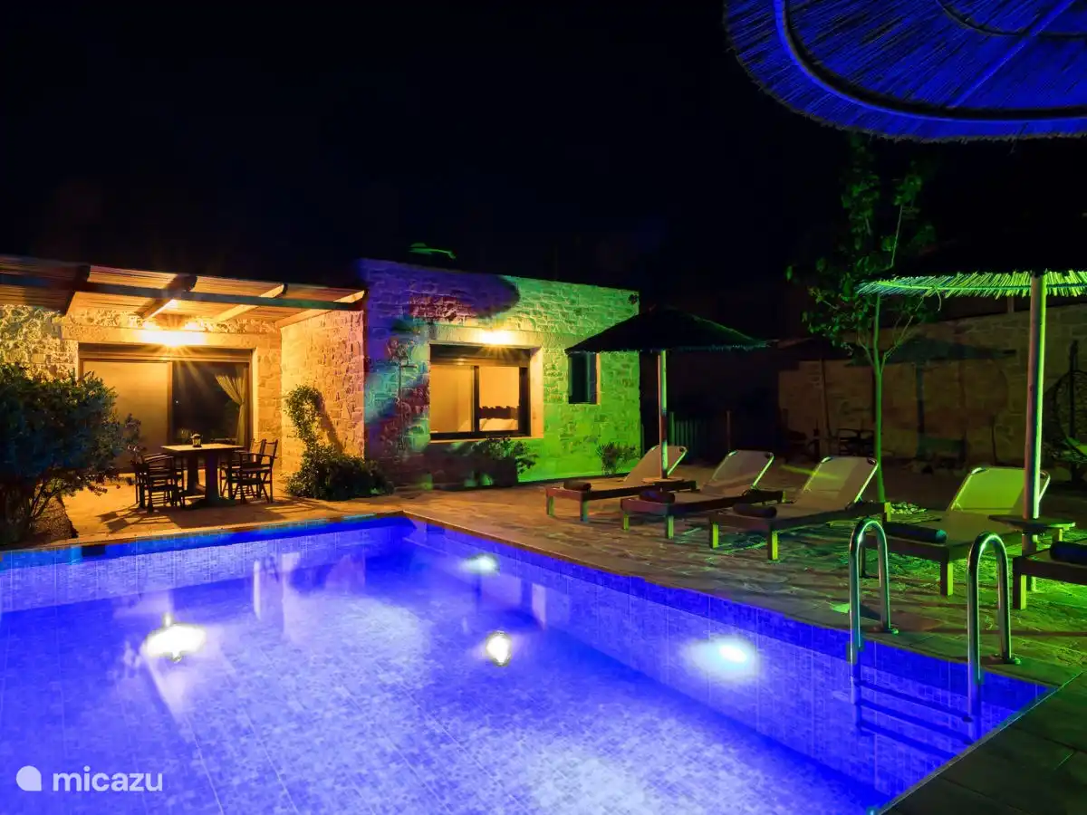 Villa Gamma 's nachts