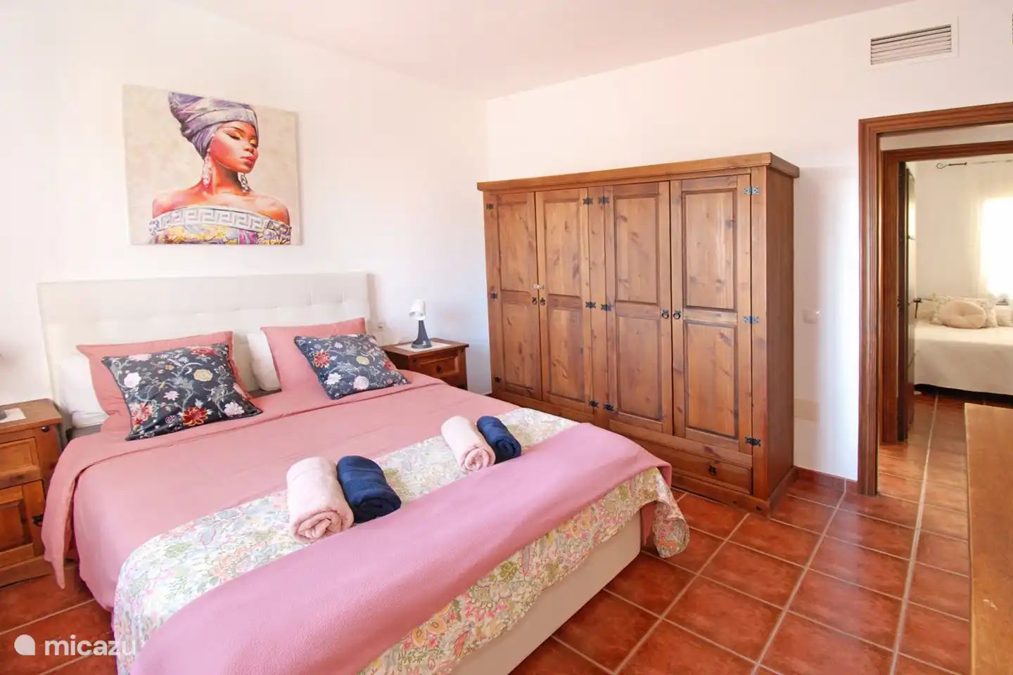 Lekker veel opbergruimte, 'travelling lightly' is dus geen must. 