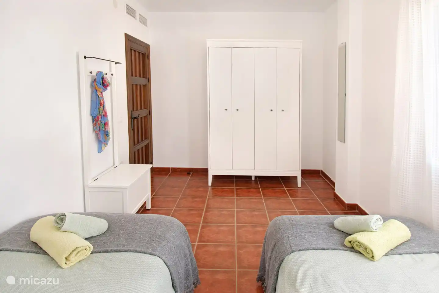 Hier kan makkelijk een bed bijgeplaatst worden, indien nodig.