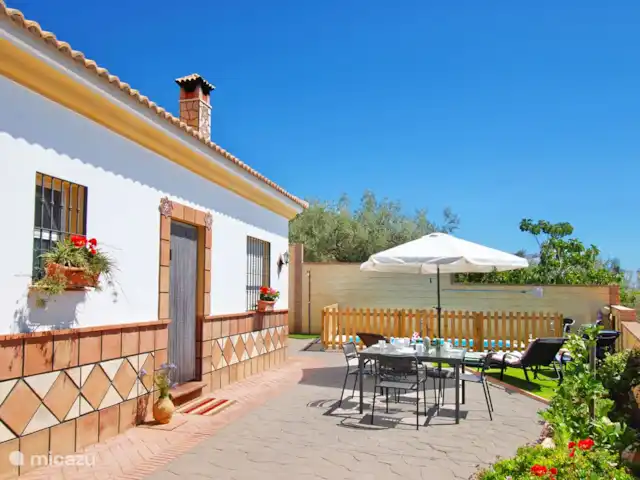 Villa la Pendolera | Espagne, Costa del Sol, Comares - villa La maison entière est murée pour l'intimité de nos clients et il n'y a aucune vue des voisins.