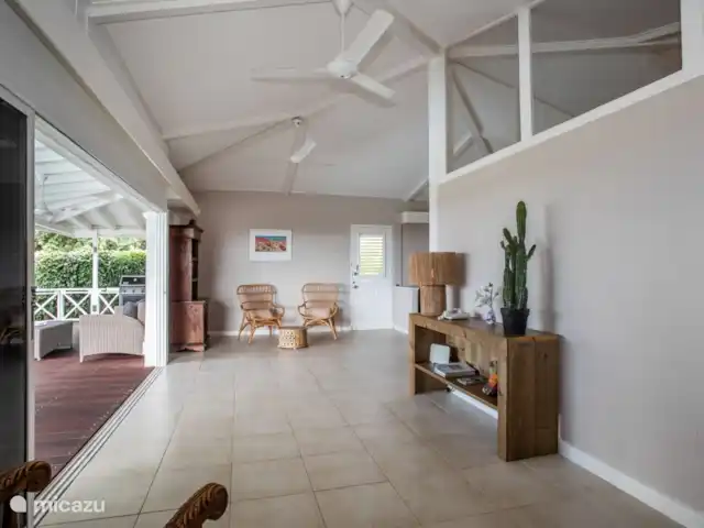 Villa Mai Blu huren in Curaçao, Curacao-Midden, Piscadera - bungalow Woonkamer