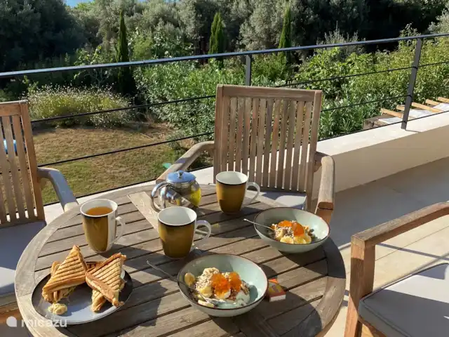 Villa Mouria en Grecia, Gracia Central, Pogonia - villa Nuestro lugar favorito para desayunar